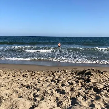 아파트 Beachfront Dreamin