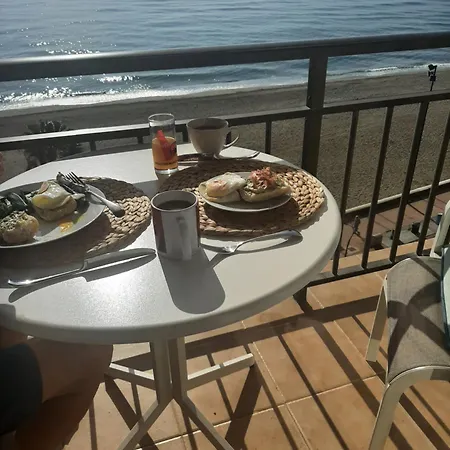 Beachfront Dreamin Fuengirola